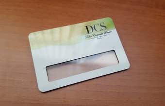 алюминиевый бейджик с окошком