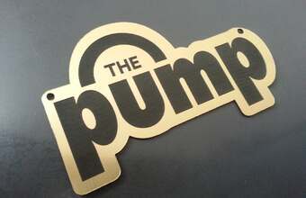 пластиковый эксклюзивный бейдж